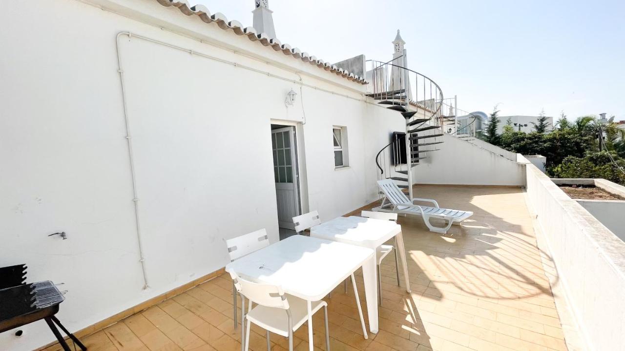 Gabriel Apartment